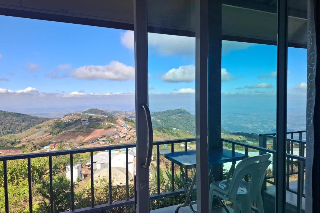 Photo of Patio Balcony in Lom Kao