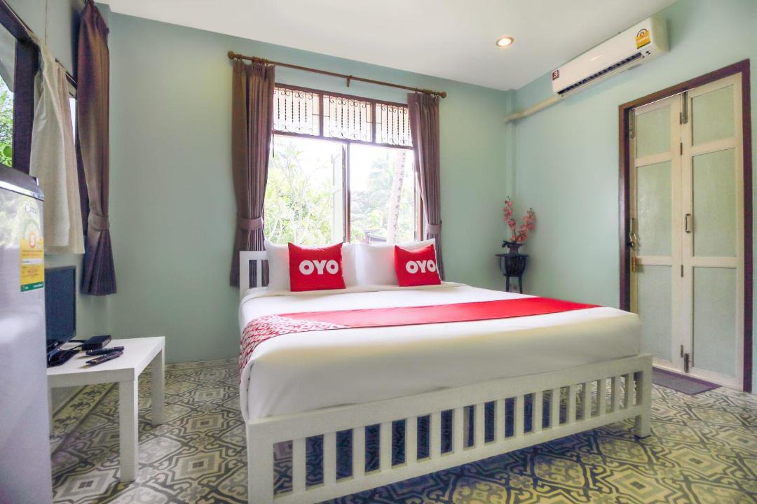 Photo of Bedroom in Amphawa