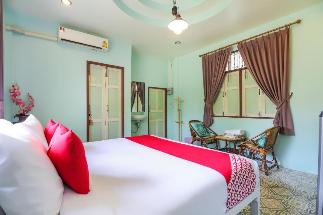 Photo of Bedroom in Amphawa