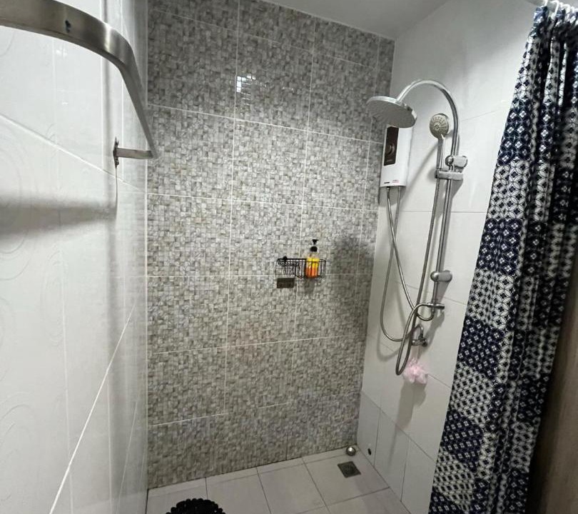 Photo of Bathroom in Koh Kaew