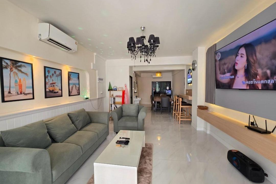 Photo of Livingroom in Ban Bang Saen