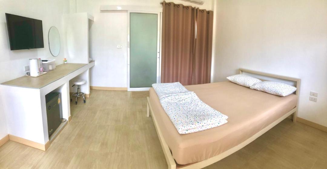 Photo of Bedroom in Laem Ngop