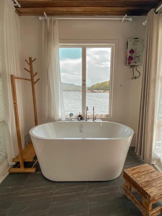Photo of Bathroom in Mae Taeng