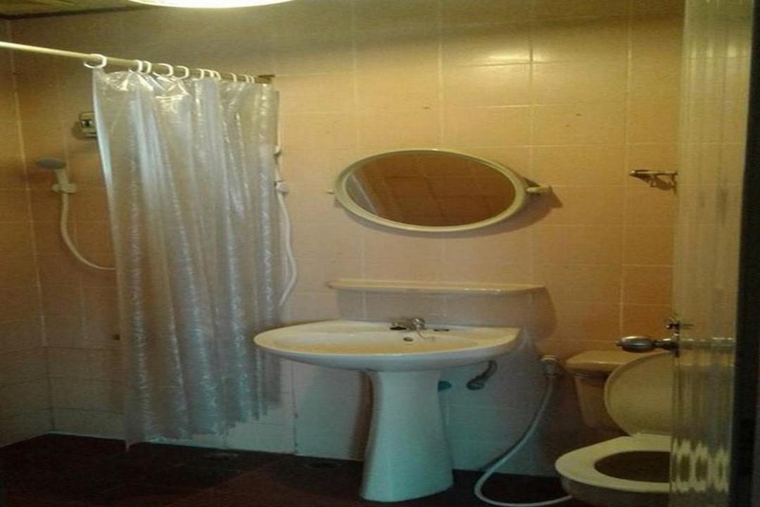Photo of Bathroom in Wua Lai