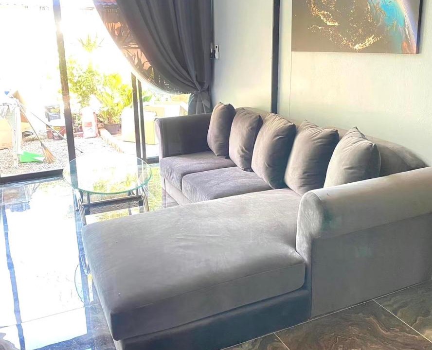 Photo of Livingroom in Koh Lan