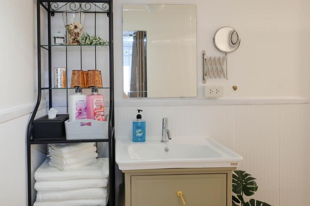Photo of Bathroom in Khlong San