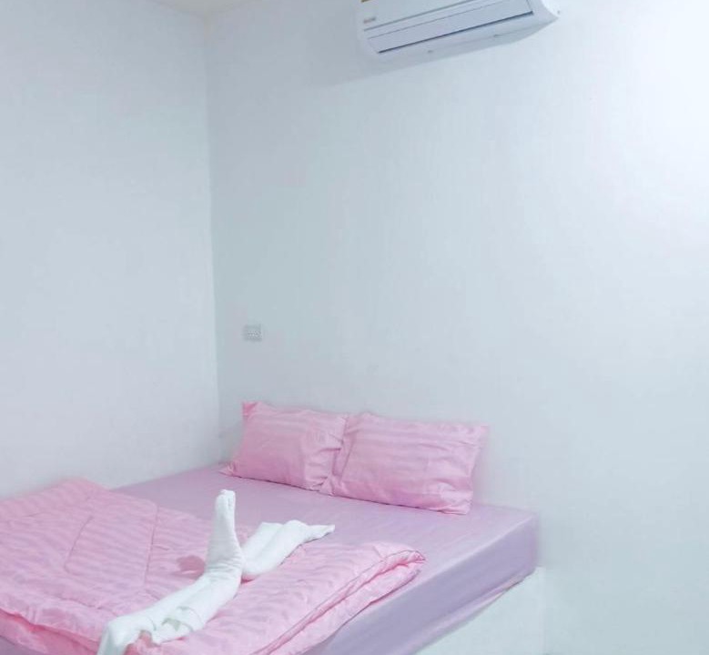 Photo of Bedroom in Photharam