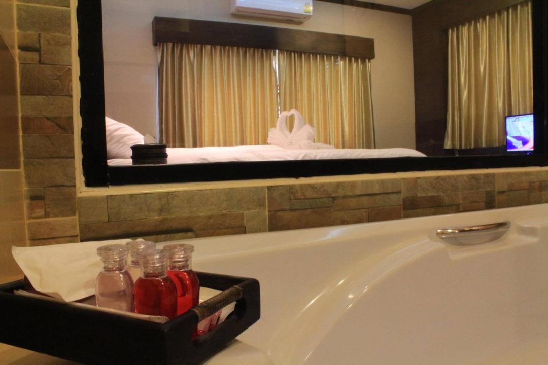 Photo of Bathroom in Mae Ramat
