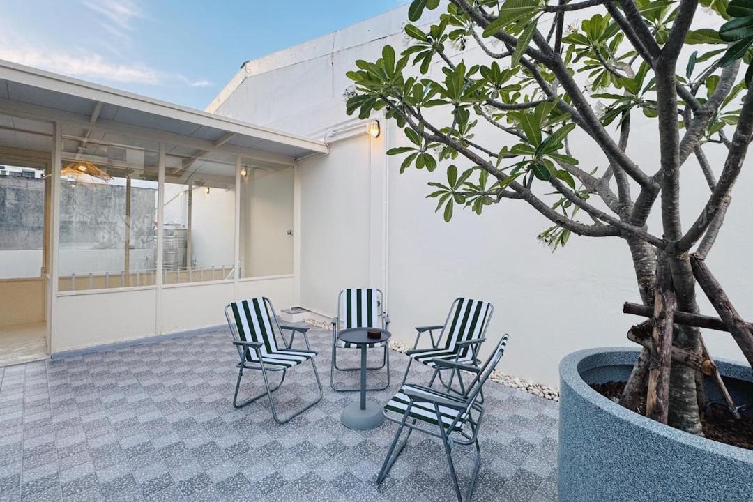 Photo of Patio Balcony in Phaya Thai