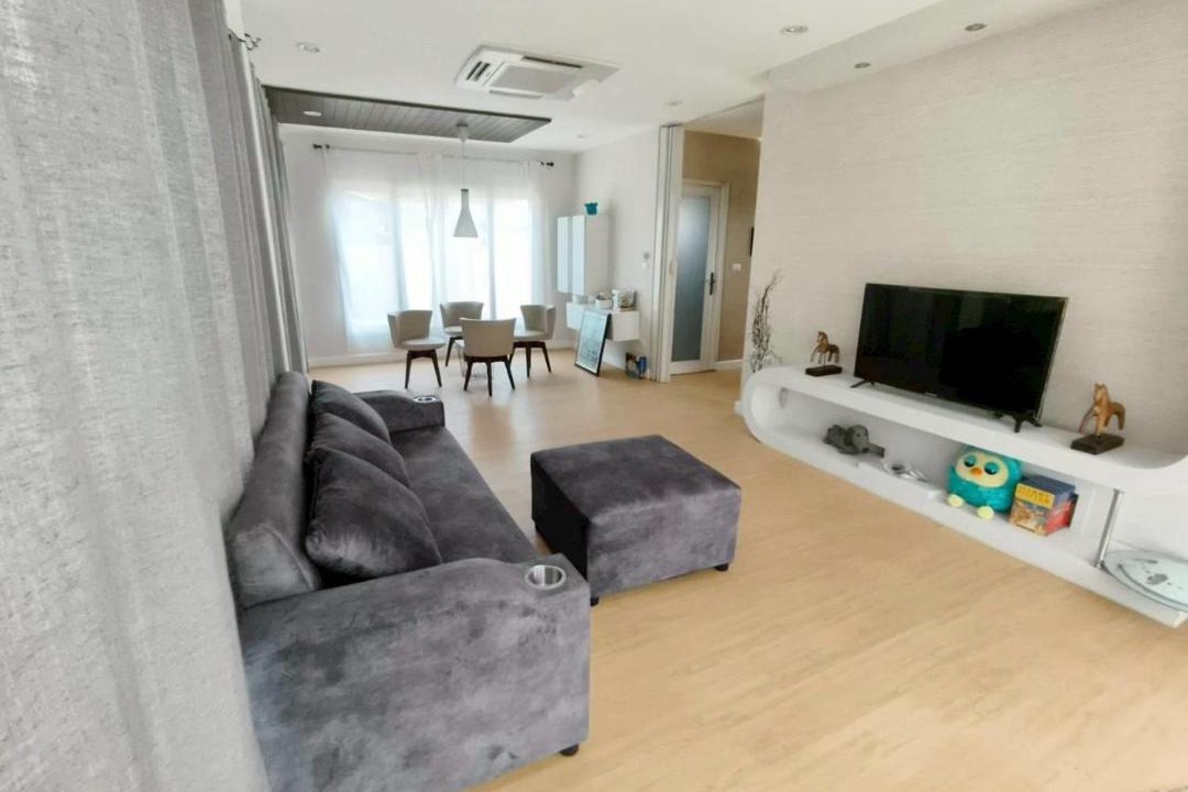 Photo of Livingroom in Nong Phueng