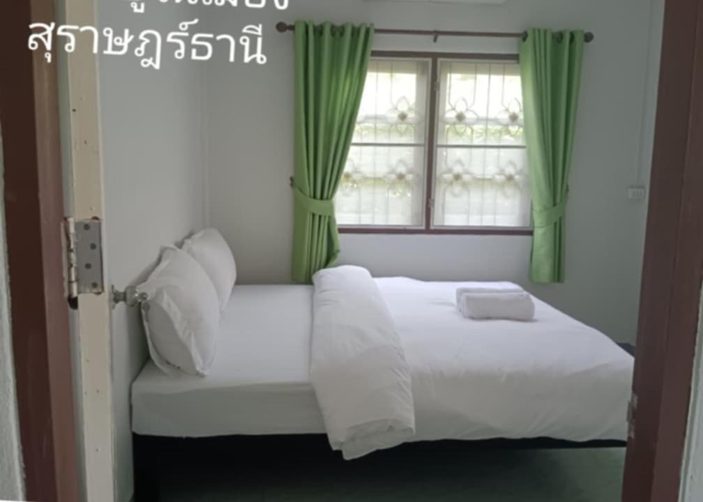 Photo of Bedroom in Makham Tia