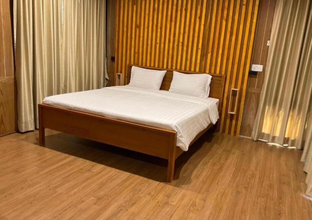 Photo of Bedroom in Khanong Phra