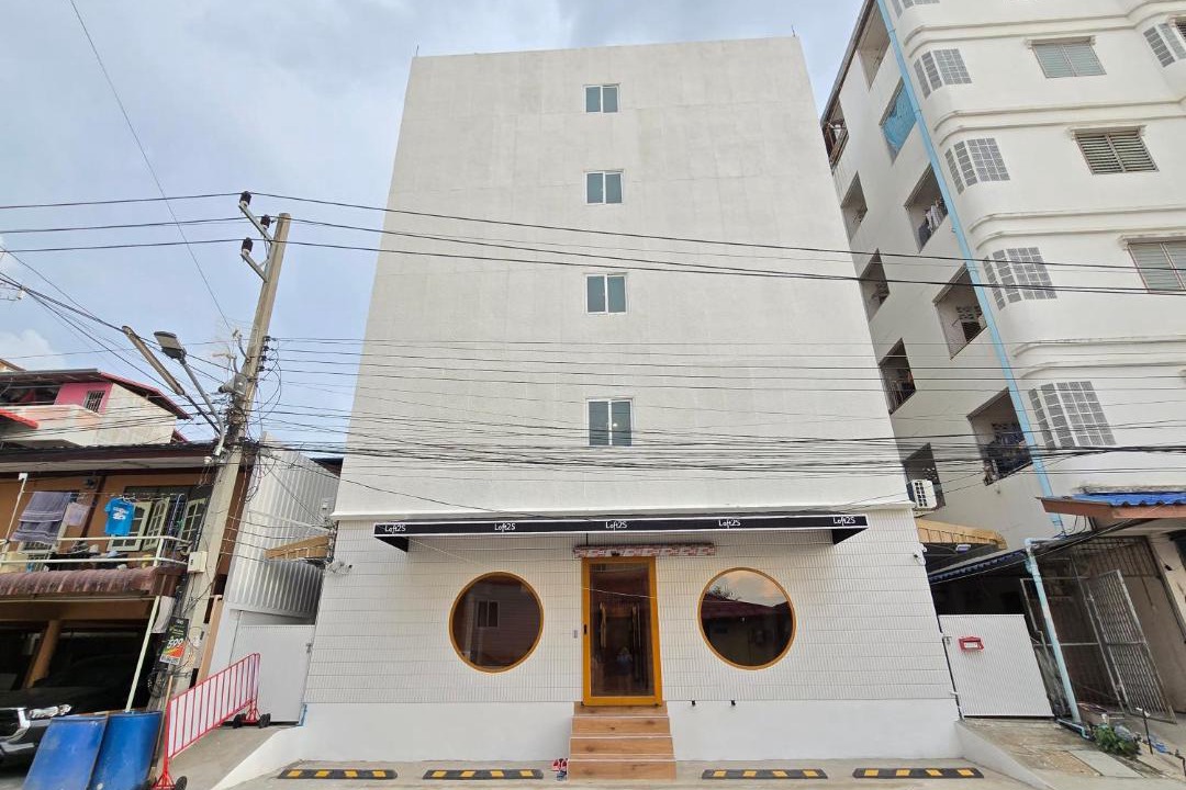 Photo of Buildings in Khlong Nung
