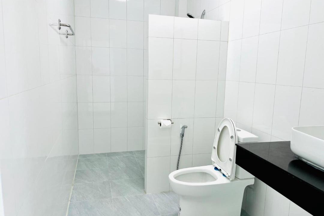 Photo of Bathroom in Wok Tum