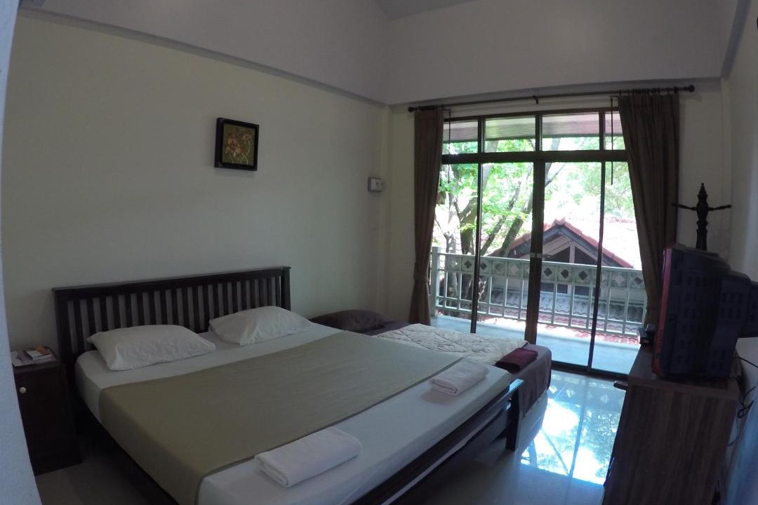 Photo of Others in Lumphli