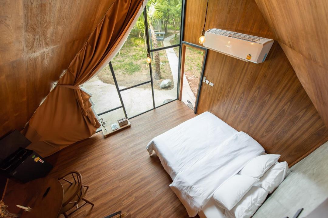 Photo of Bedroom in Koh Lan