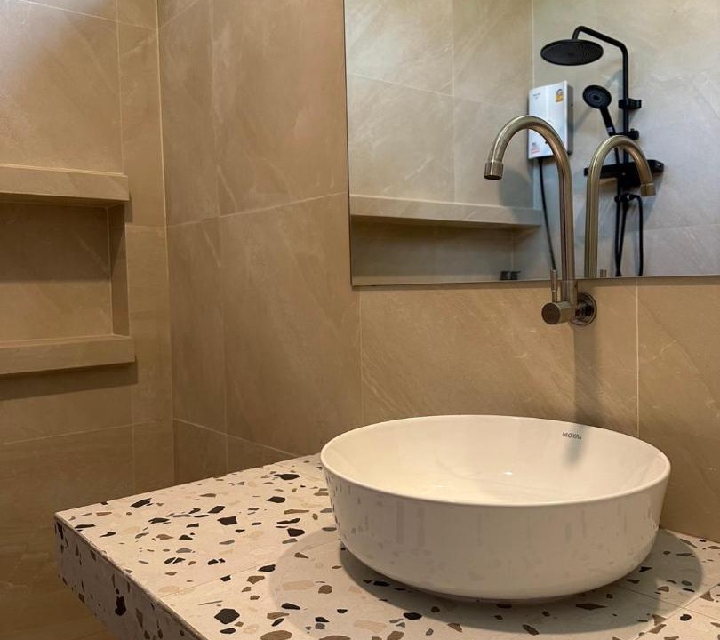 Photo of Bathroom in Srithanu