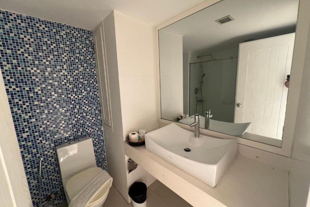 Photo of Bathroom in Pak Nam Pran