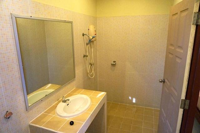 Photo of Bathroom in Aranyaprathet