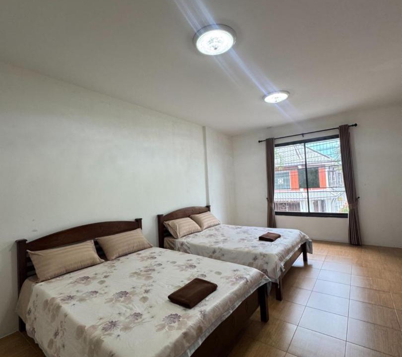Photo of Bedroom in Hua Toei