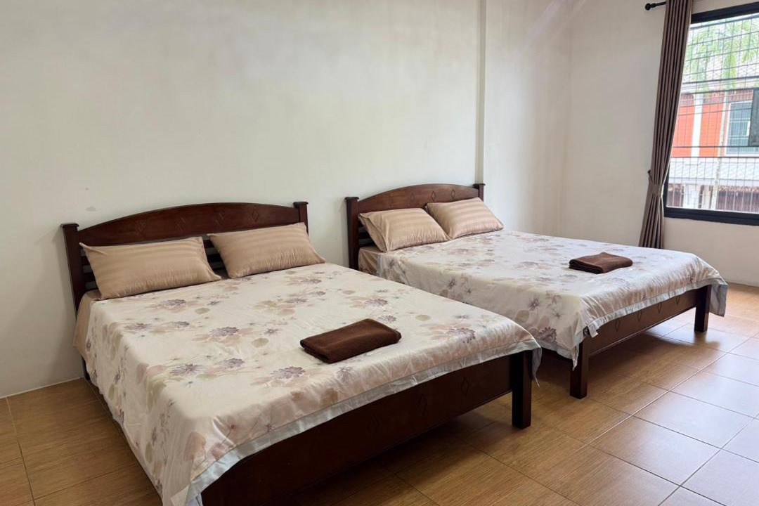 Photo of Bedroom in Hua Toei