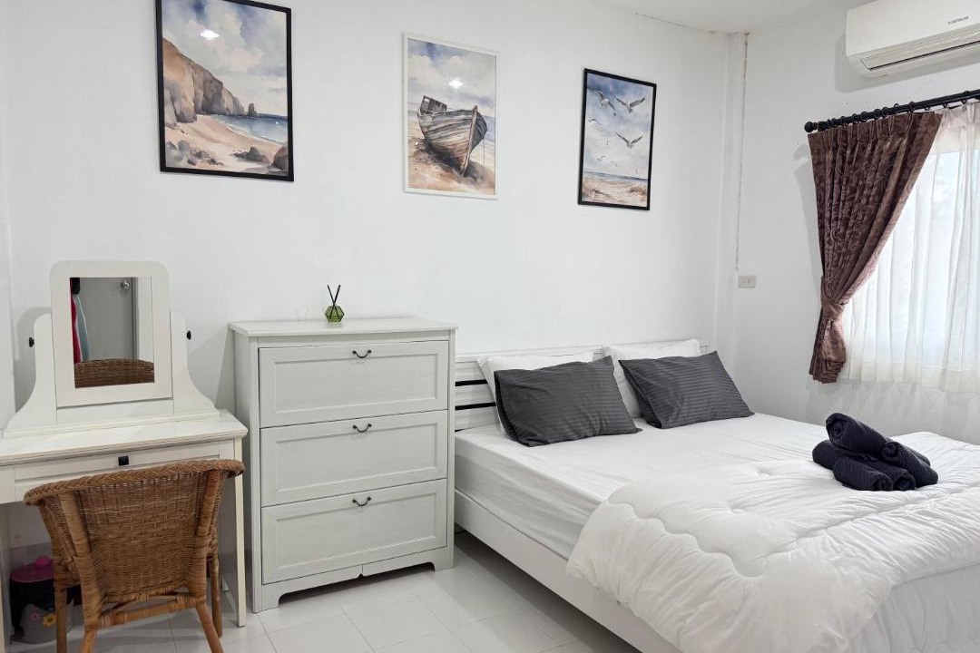 Photo of Bedroom in Sadao