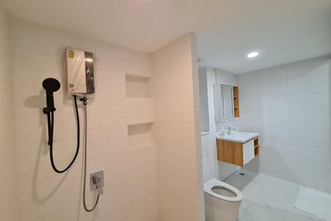 Photo of Bathroom in Siriraj