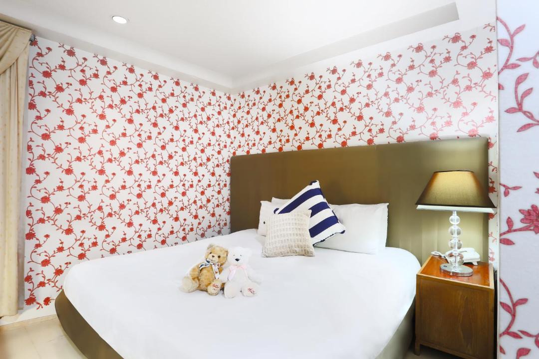 Photo of Bedroom in Thanon Phetchaburi