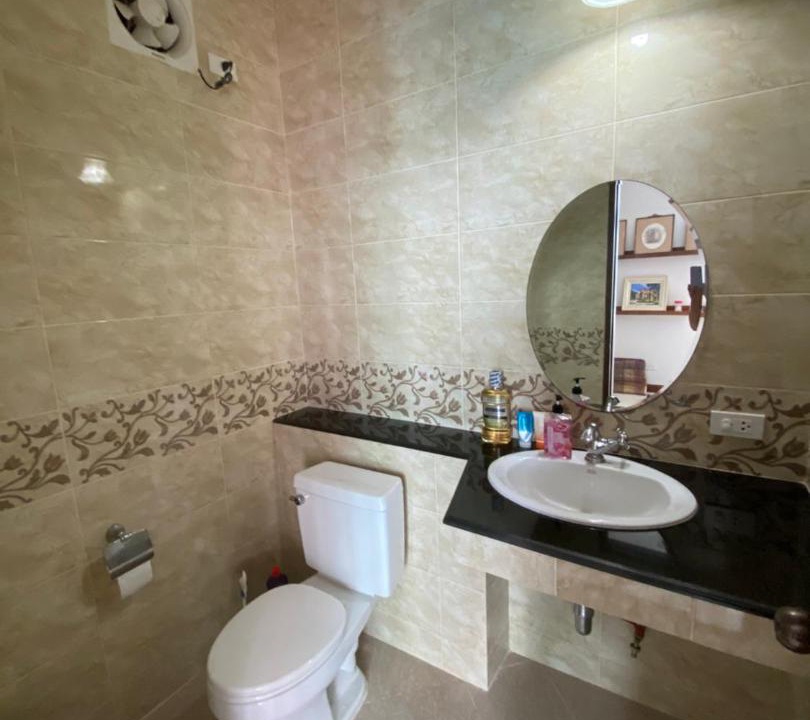 Photo of Bathroom in Pak Nam