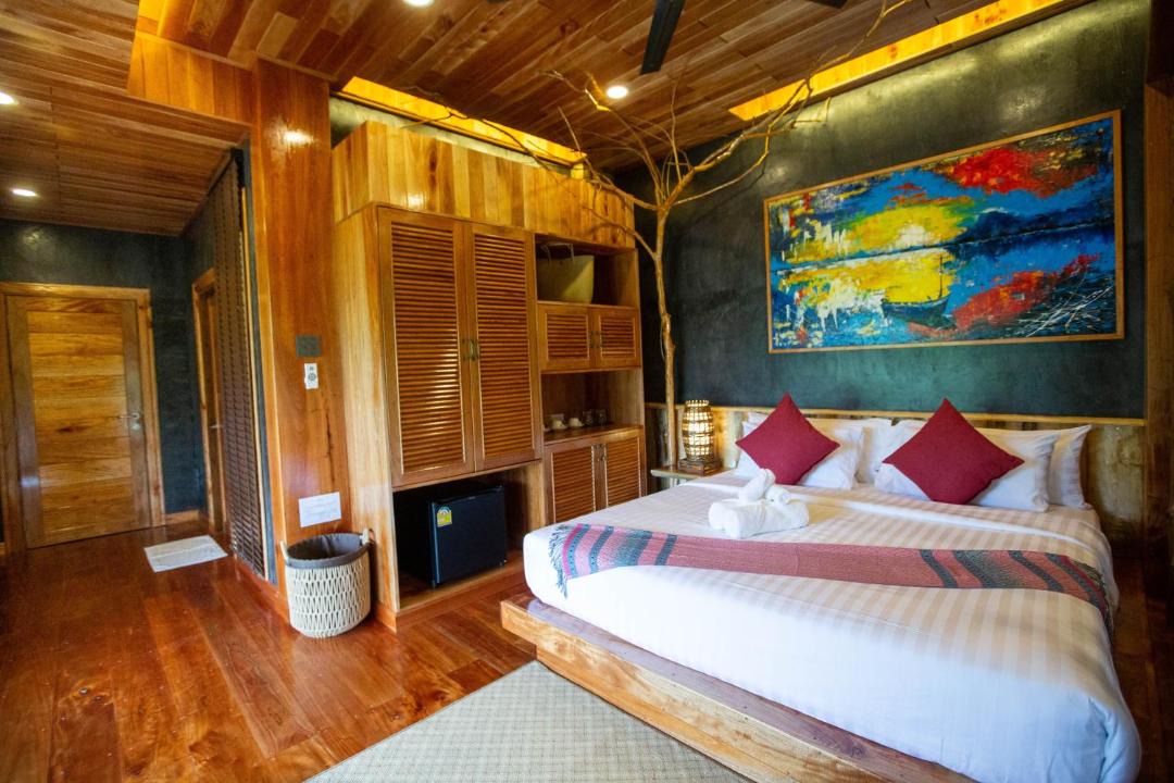 Photo of Bedroom in Ko Libong