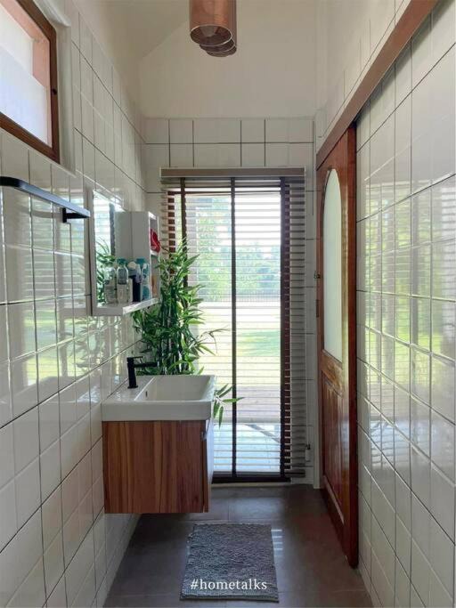 Photo of Bathroom in Tha Tum