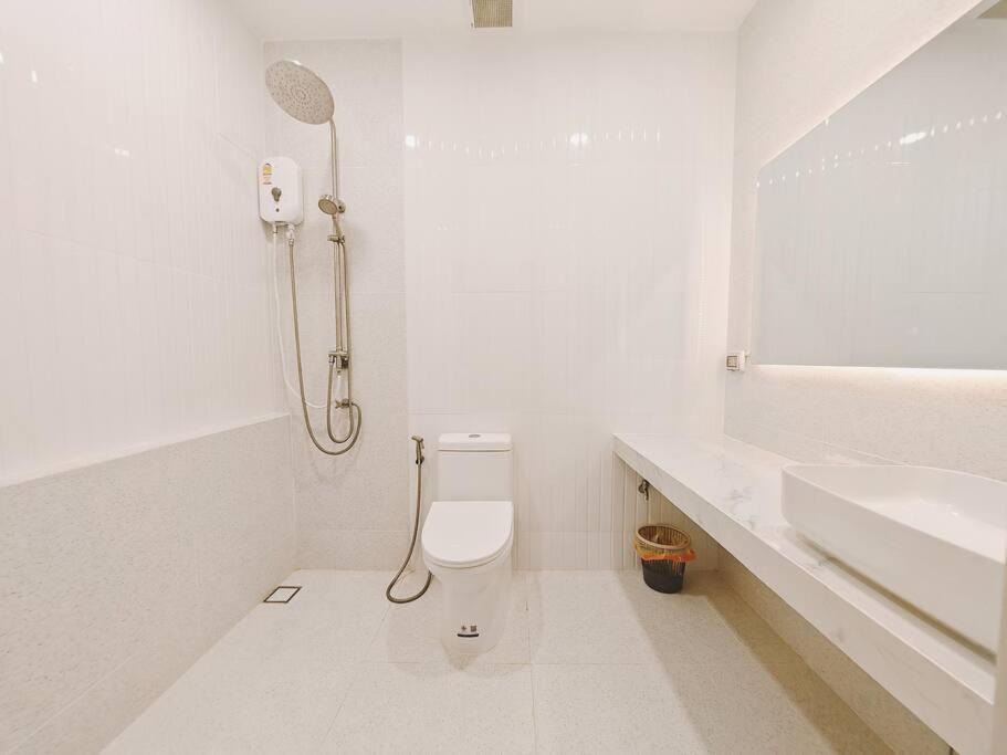 Photo of Bathroom in Saen Suk