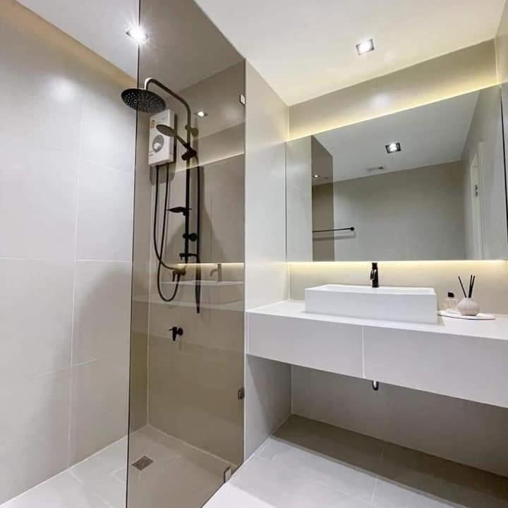 Photo of Bathroom in Wat Ket