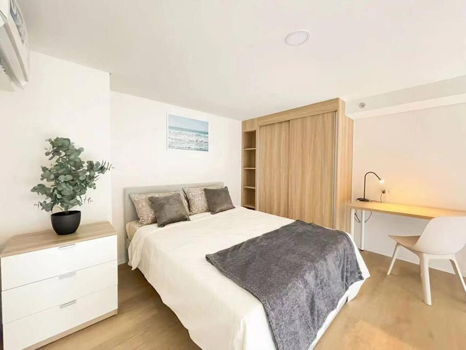 Photo of Bedroom in Phra Khanong