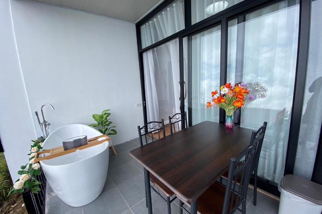 Photo of Patio Balcony in Lom Kao
