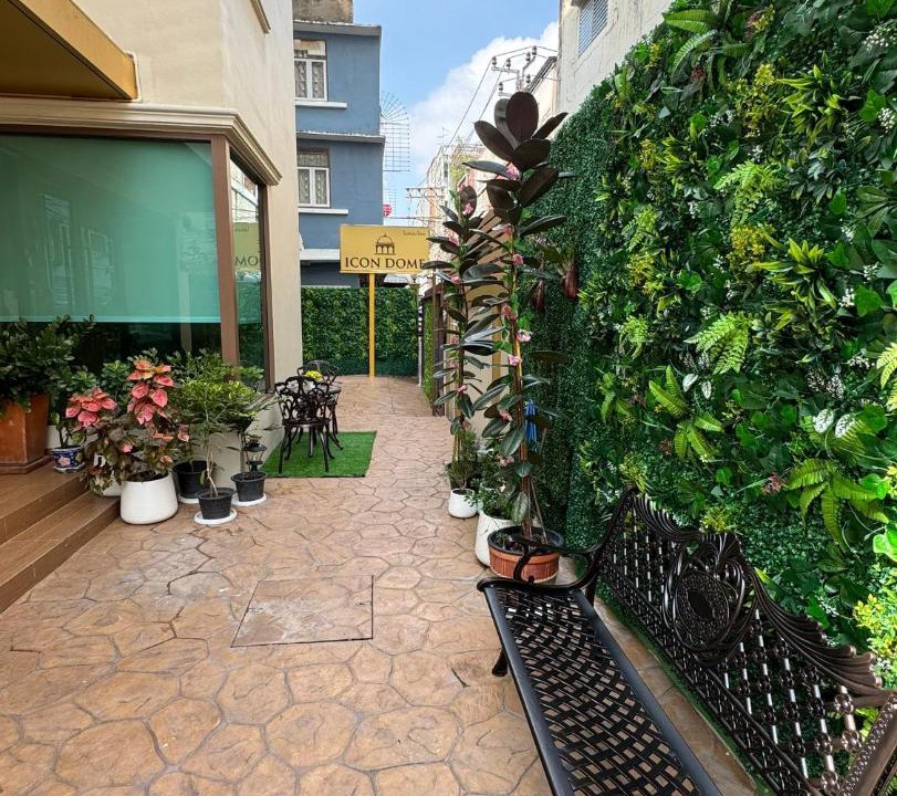 Photo of Patio Balcony in Khlong San