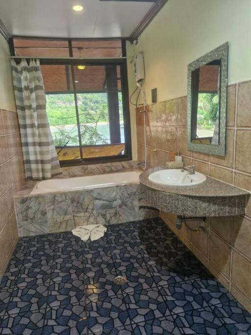 Photo of Bathroom in Ko Lanta