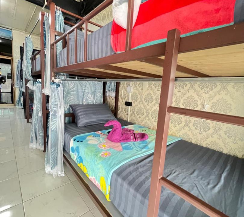 Photo of Bedroom in Haad Rin