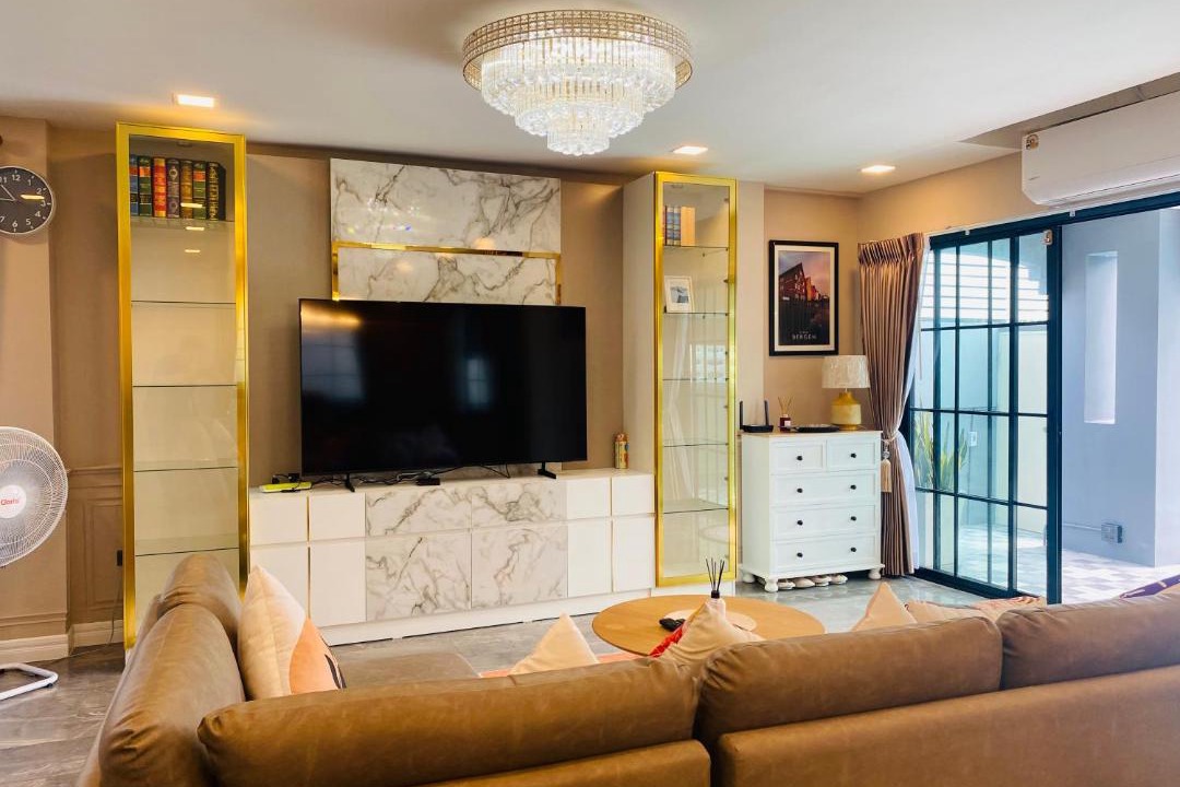 Photo of Livingroom in Na Kluea