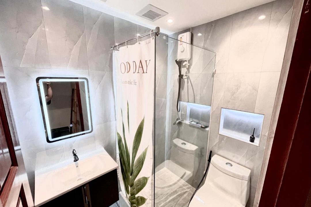 Photo of Bathroom in Ekkamai