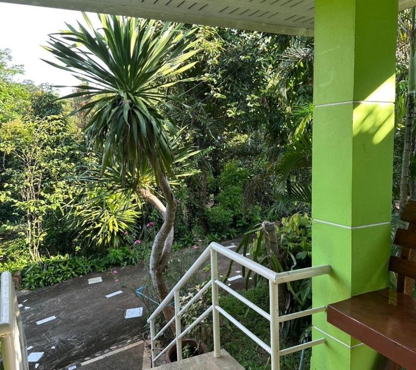 Photo of Patio Balcony in Tha Kradan