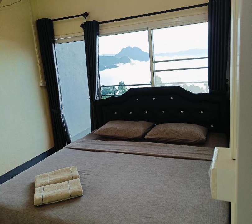 Photo of Bedroom in Pong