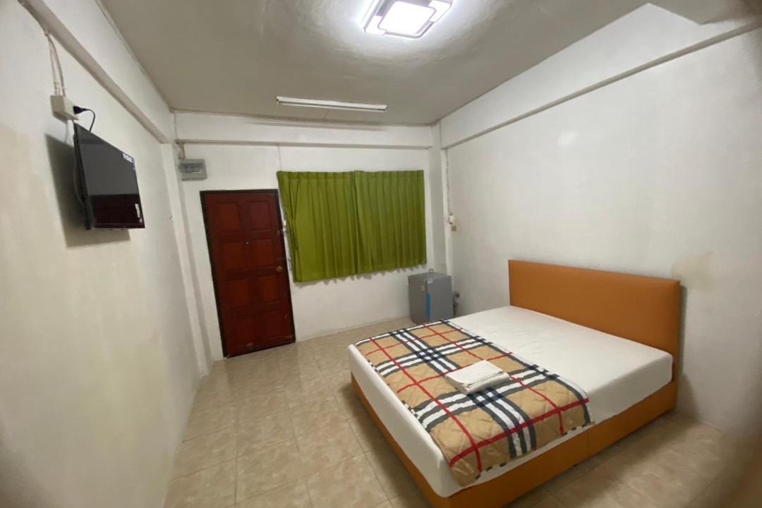 Photo of Bedroom in Khlong Chaokhunsing