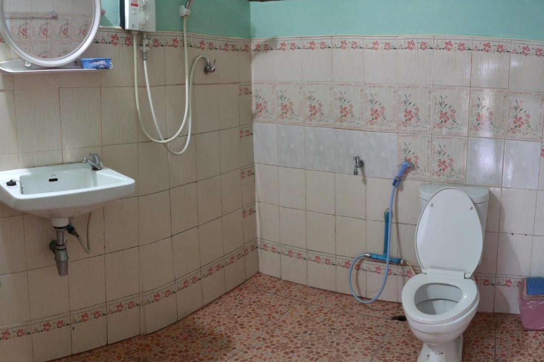 Photo of Bathroom in Laem Ngop