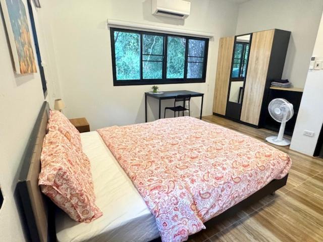 Photo of Bedroom in Sawang Daen Din