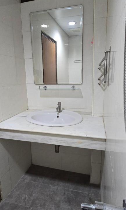 Photo of Bathroom in Chakkrawat