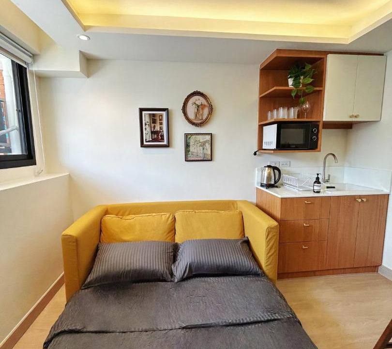 Photo of Bedroom in Phra Khanong Nuea