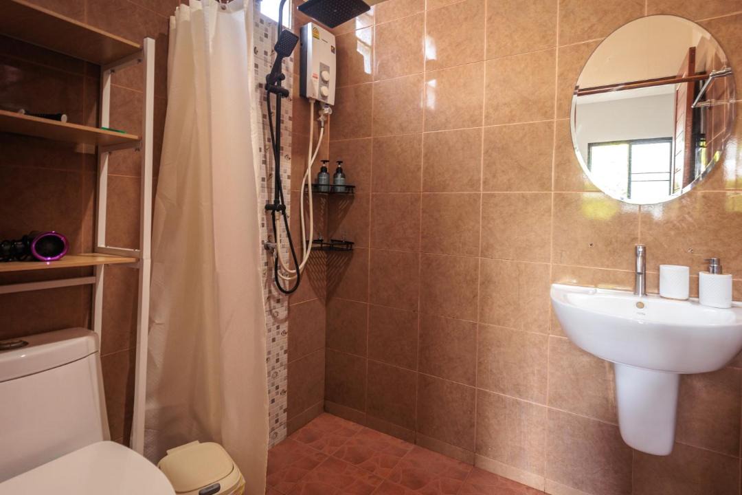 Photo of Bathroom in Thong Sala