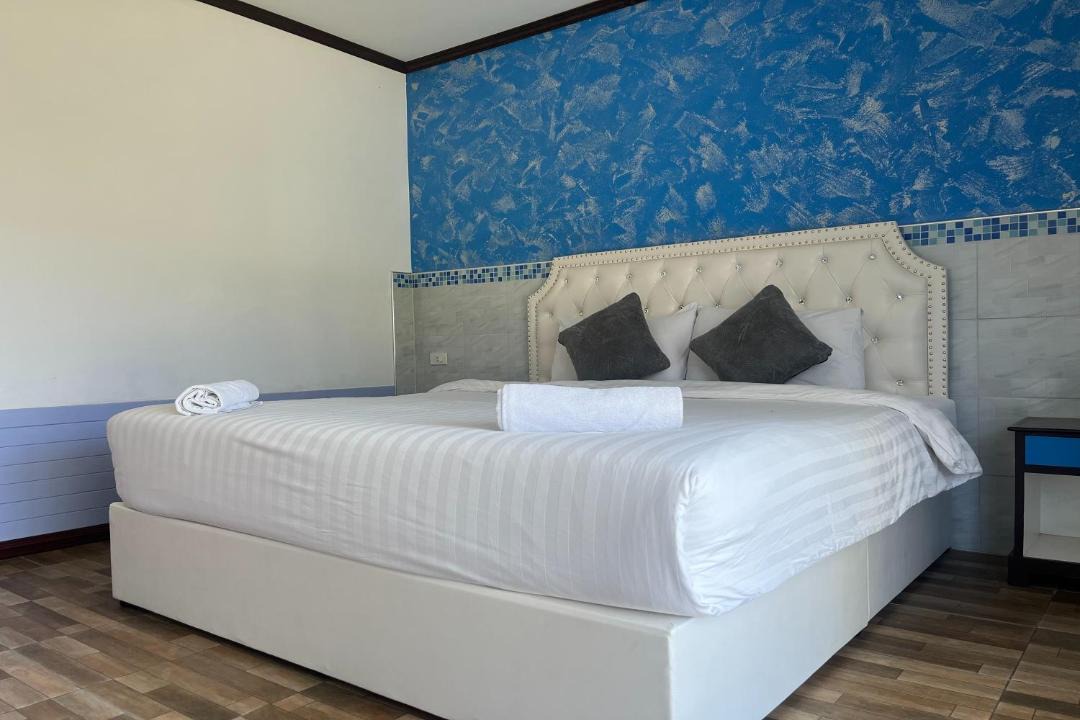 Photo of Bedroom in Chomphu