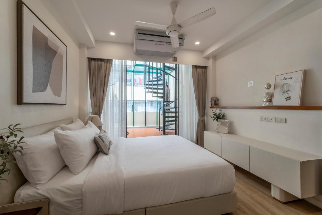 Photo of Bedroom in China Town